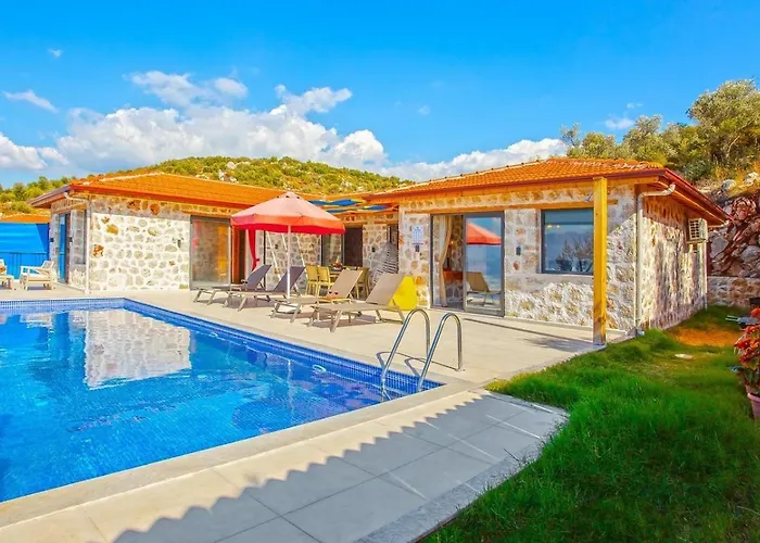Uezuemlue 2 Bedroom Secluded With Hot Tub
