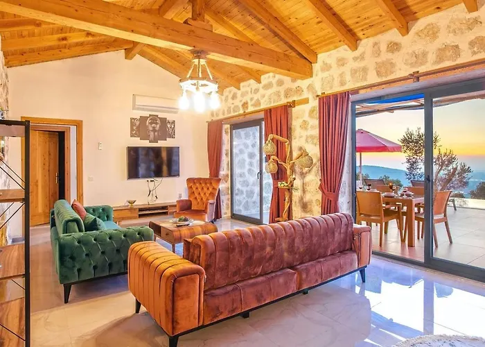 Uezuemlue 2 Bedroom Secluded With Hot Tub